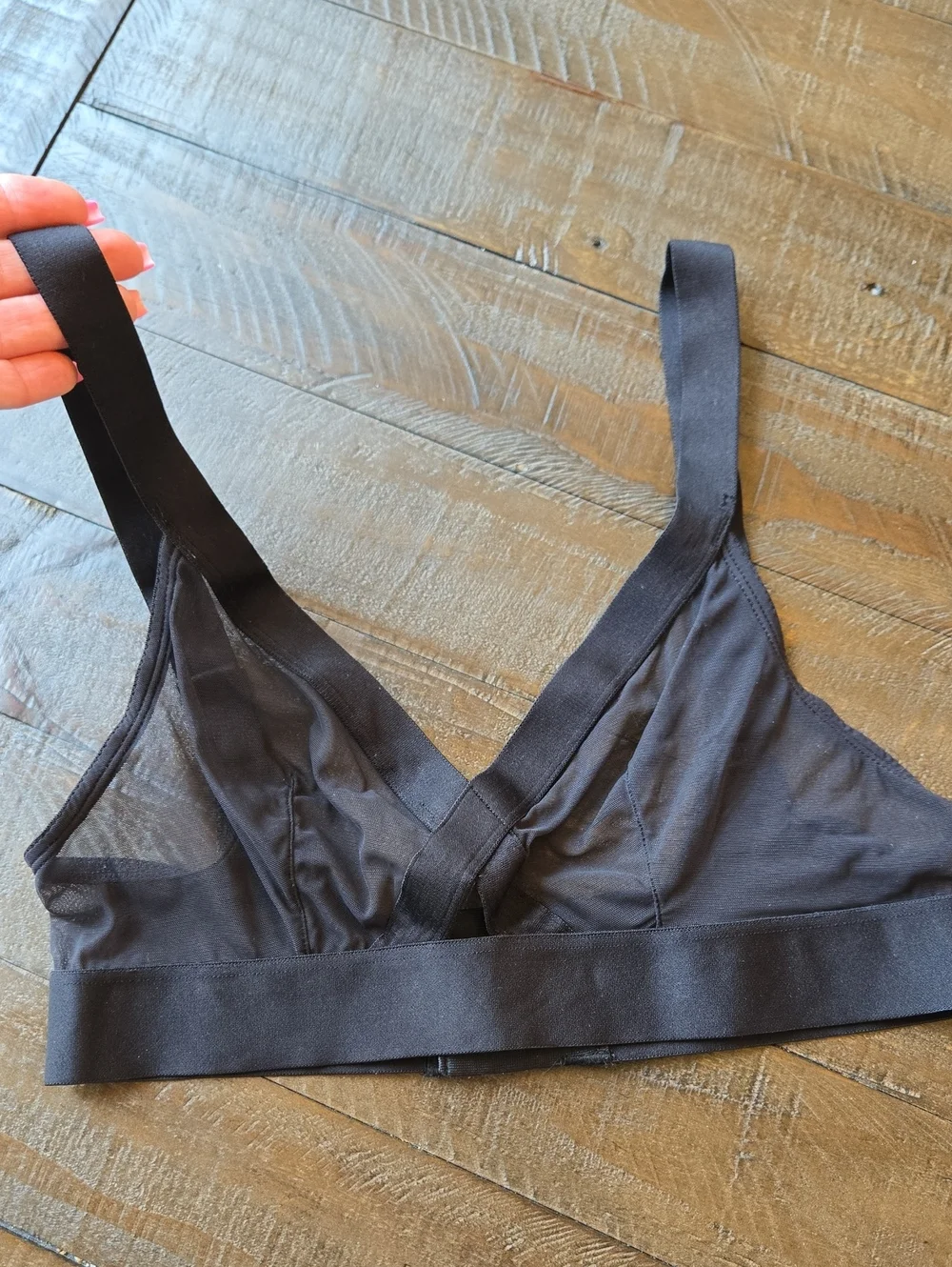 NEW DKNY Sheer Cup Bralette Retail $42
